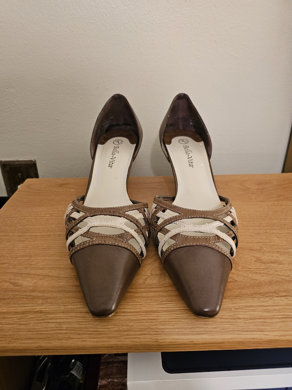 Bella Vita Pizazz Walnut Brown Pumps Women’s Size 12D Wide